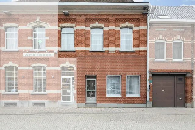 Huis te koop in Dilbeek – 1/10