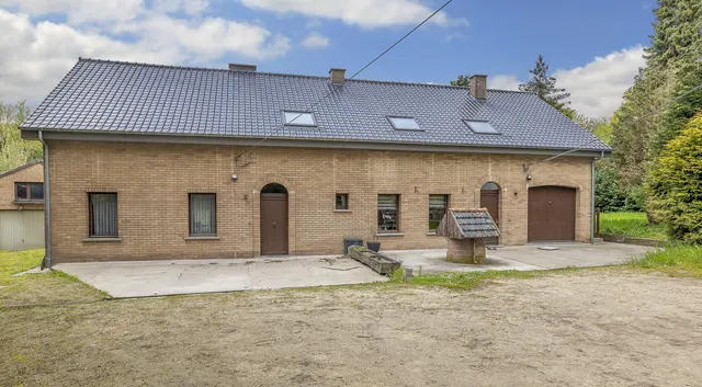 Huis te koop in Dilbeek – 1/10