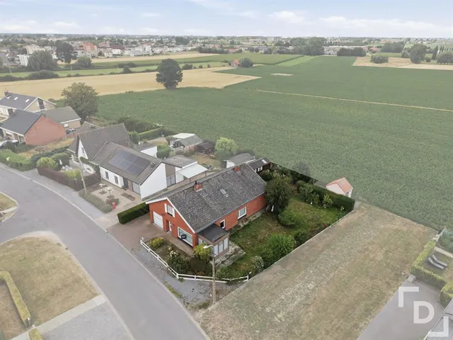 Huis à vendre à Ieper – 1/10