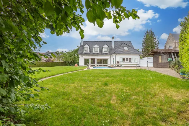 Maison à vendre à Dilbeek – 1/10