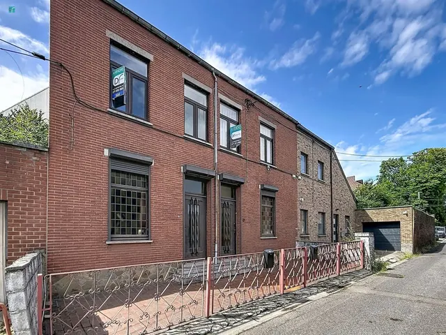 Huis te koop in Dampremy – 1/10