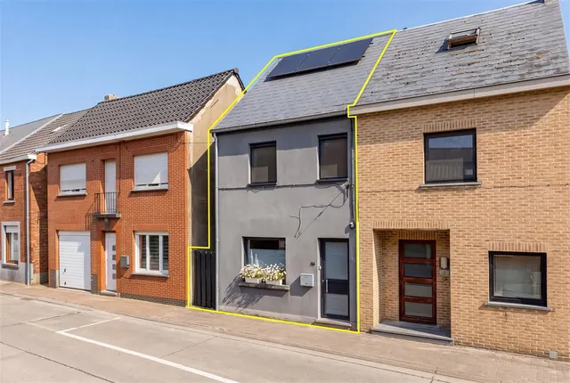 Huis te koop in Schellebelle – 1/10