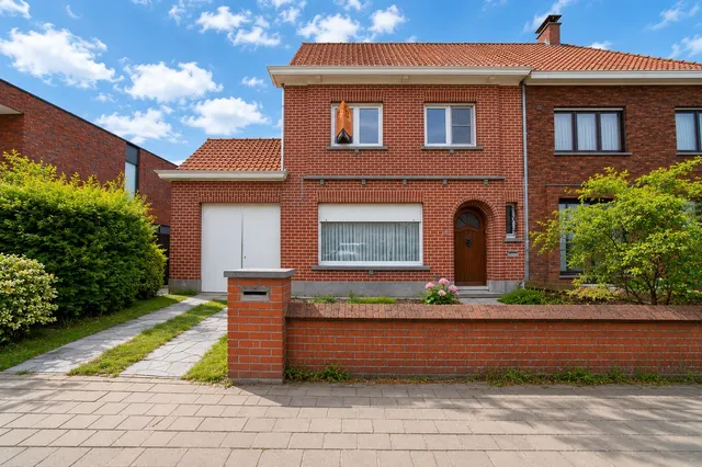 Huis te koop in Izegem – 1/10
