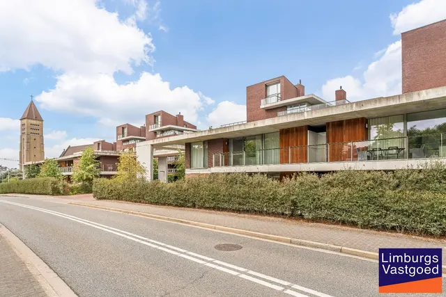 Appartement te koop in Genk – 1/10