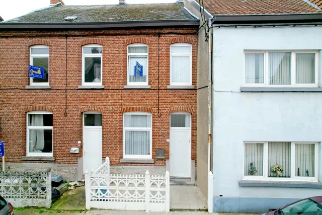 Maison à vendre à Manage – 1/10