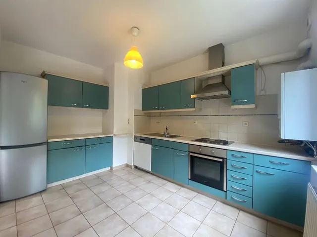Appartement te huur in Marche-en-Famenne – 1/8