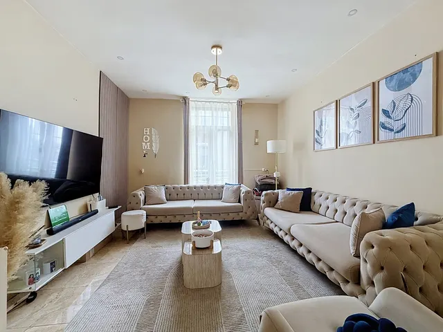 Huis te koop in Charleroi-Marchienne-au-Pont – 1/10