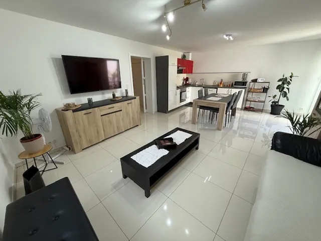 Appartement te koop in Charleroi Jumet – 1/10