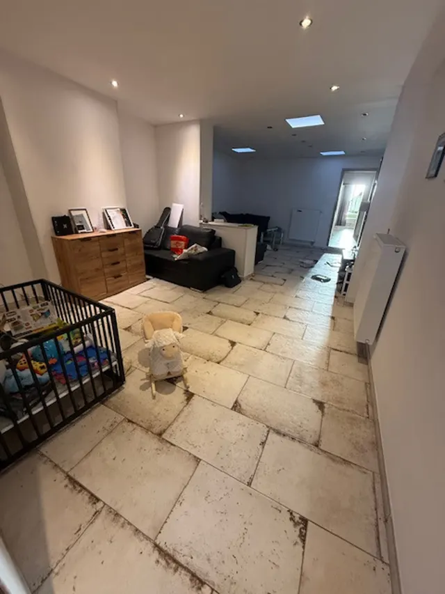 House for sale in Châtelet – 1/10
