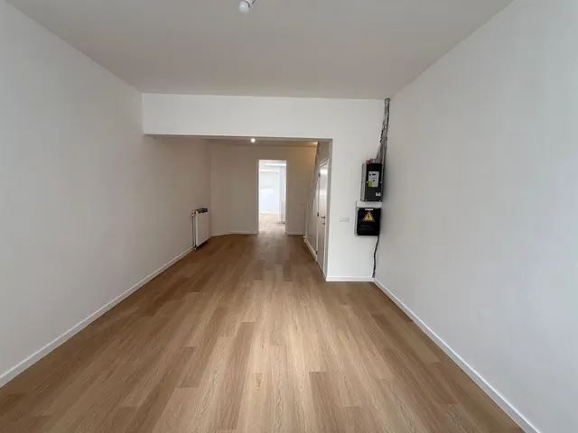 Appartement te koop in Morlanwelz-Mariemont À Vendre – 1/10