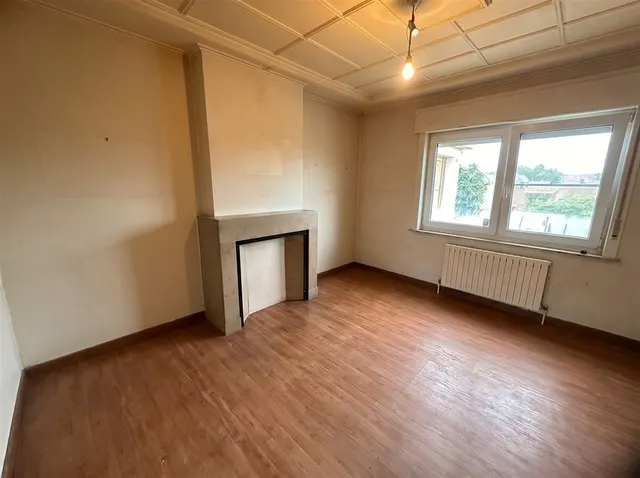 Huis te koop in Montignies-Sur-Sambre À Vendre – 1/10