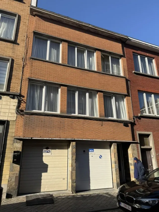 Appartement te koop in Schaerbeek – 1/10