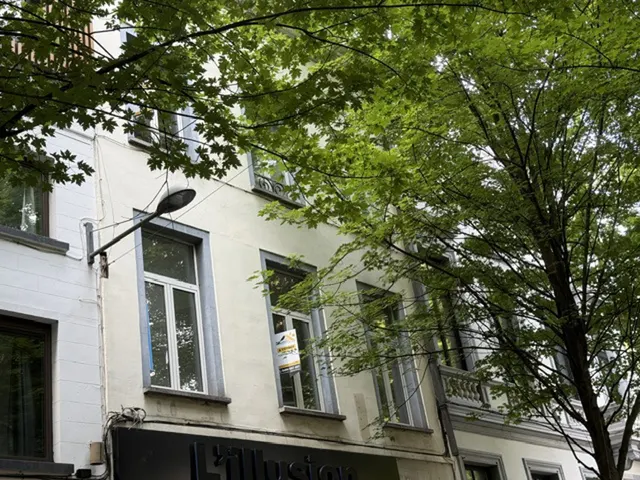 Appartement te koop in Saint-Josse-ten-Noode – 1/10