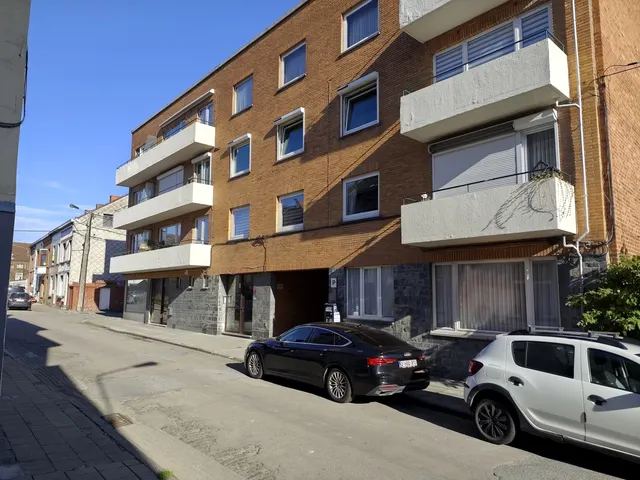 Appartement te koop in Charleroi Marcinelle – 1/10