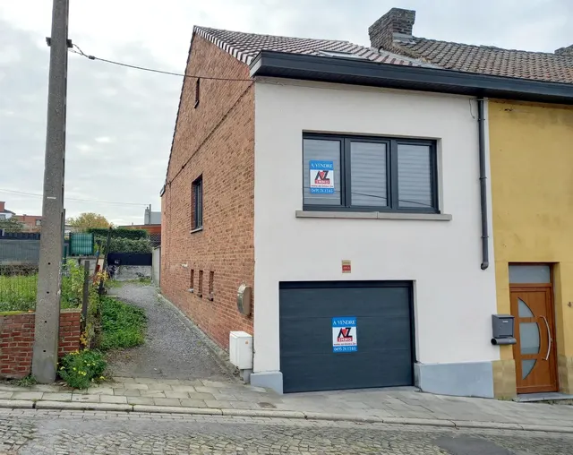 Huis te koop in Charleroi – 1/10