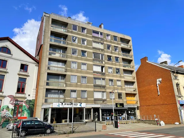 Appartement te koop in Marcinelle – 1/10
