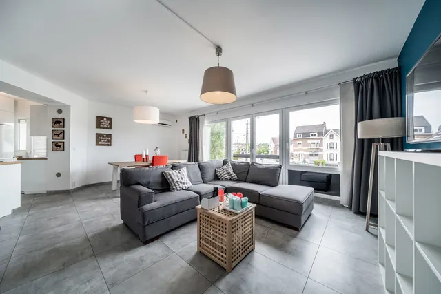 Appartement te koop in Marcinelle – 1/10