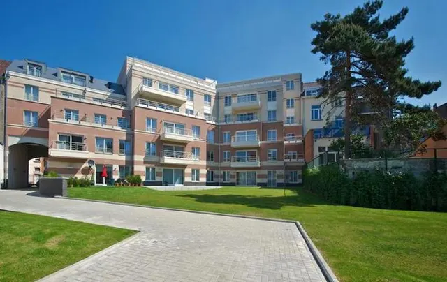 Appartement te huur in Etterbeek – 1/10