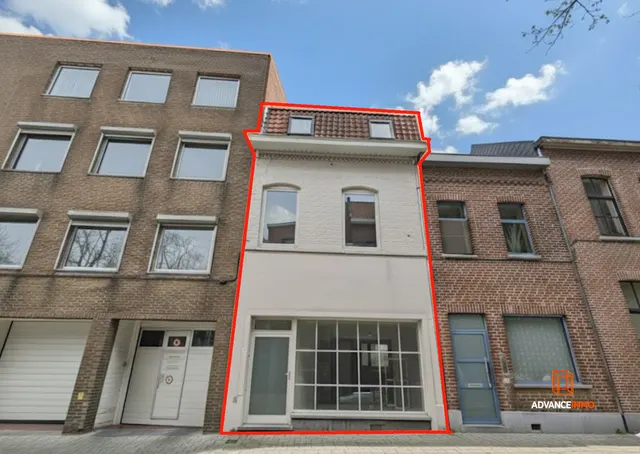 Huis te koop in Izegem Emelgem – 1/2