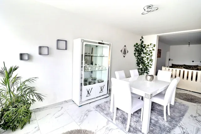 Appartement te koop in Charleroi Lodelinsart – 1/10