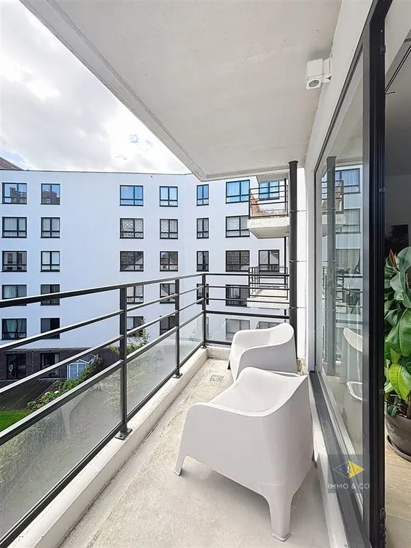 Appartement te koop in Evere – 1/7