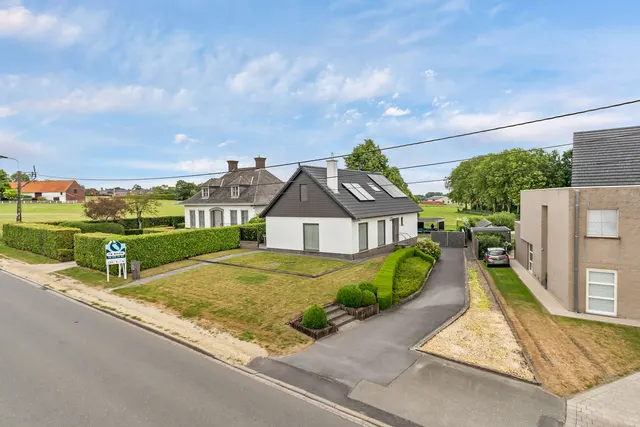 Huis te koop in Aarsele – 1/10