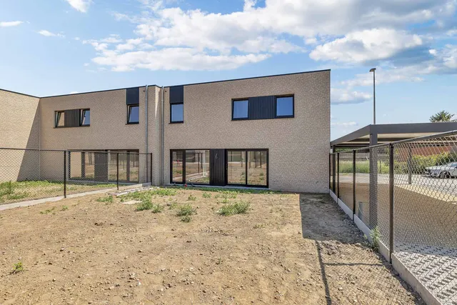 Huis te koop in Vinkt – 1/10