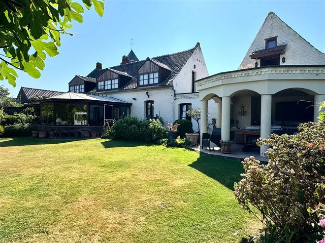 Huis te koop in Mainvault – 1/10