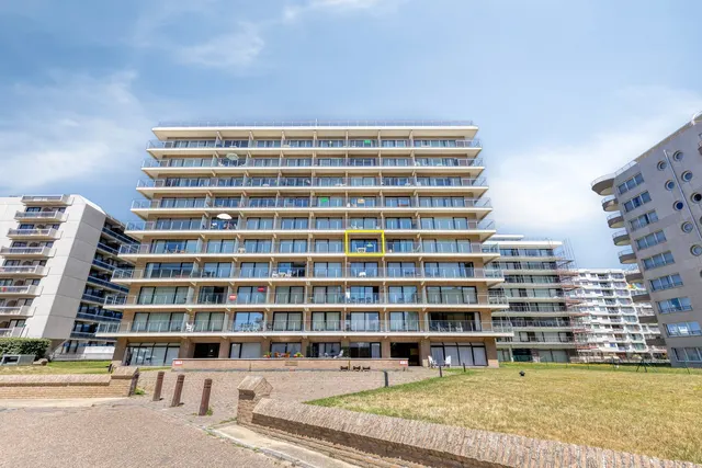 Studio met slaaphoek te koop in De Panne – 1/10