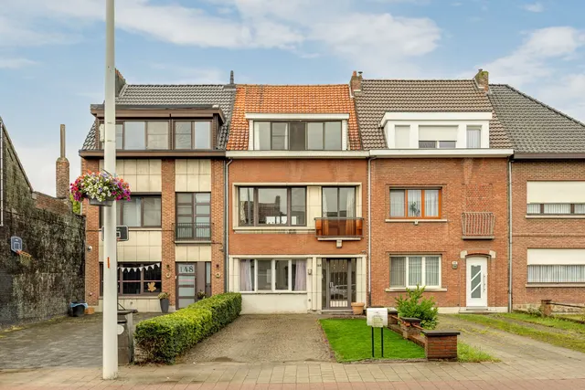 House for sale in Hemiksem – 1/10