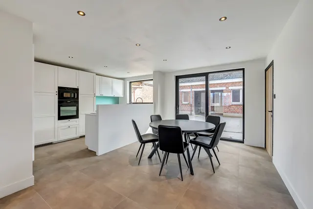 House for sale in Zottegem – 1/10