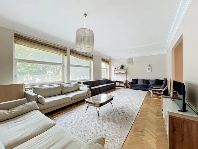 Appartement te koop in Ixelles – 1/10