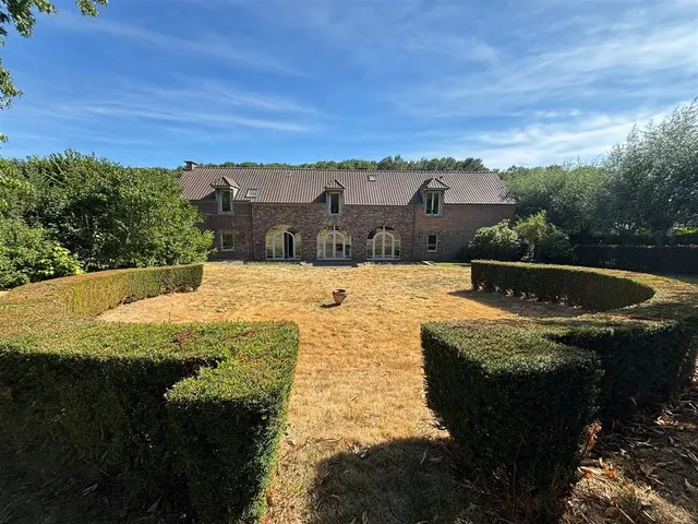 Huis te koop in Beauvechain – 1/10
