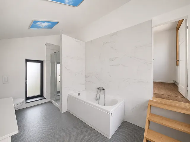 Huis te koop in Hyon – 1/10