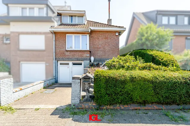 Huis à vendre à Sint-Pieters-Leeuw – 1/10