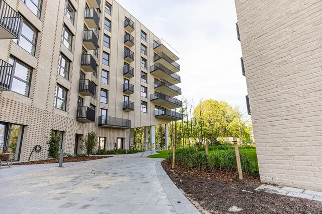 Appartement te koop in Neder-Over-Heembeek – 1/10