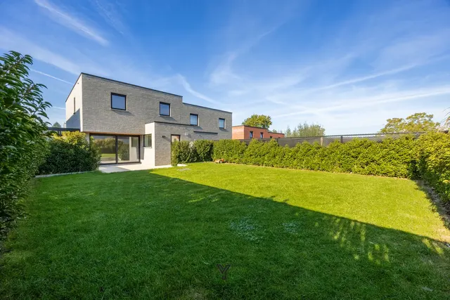 Woning te koop in Anzegem – 1/10
