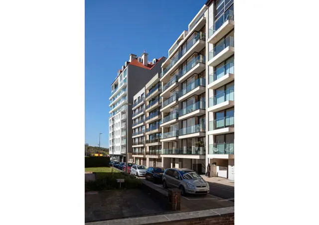 Appartement te koop in Duinbergen – 1/3