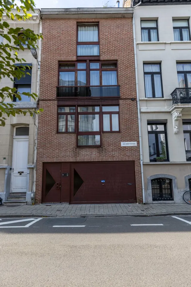 Huis te koop in Antwerpen – 1/10