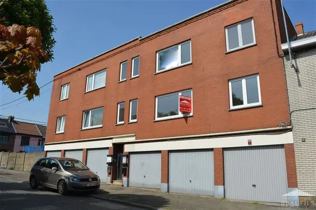 Appartement te huur in Monceau-Sur-Sambre – 1/7
