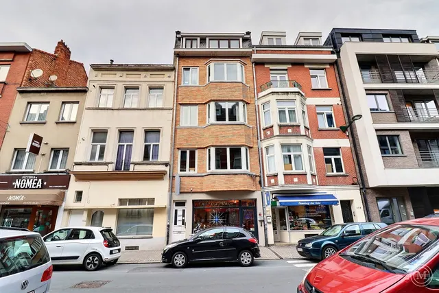 Maison à vendre à Uccle – 1/10