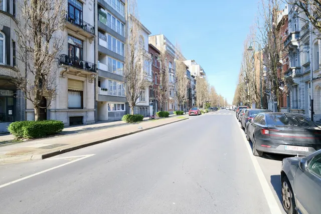Apartment for sale in Molenbeek-Saint-Jean – 1/10