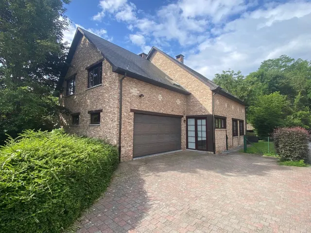 Maison à louer à Wezembeek-Oppem – 1/7