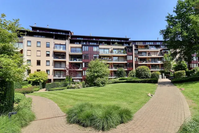 Appartement à vendre à Woluwe-Saint-Lambert – 1/10