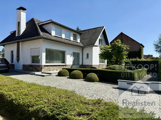 Huis te koop in Stokrooie – 1/10