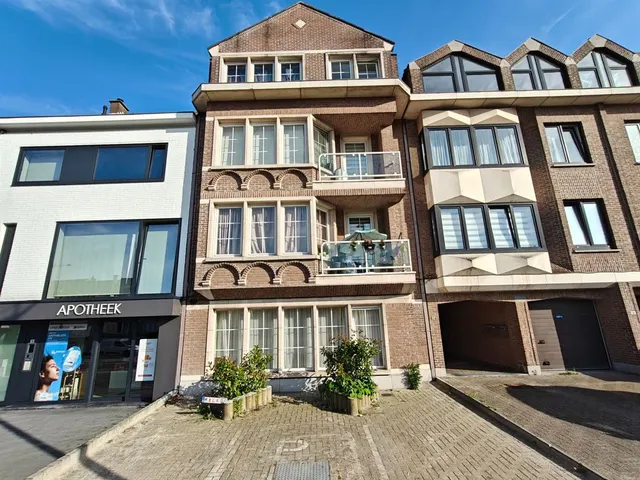 Appartement te koop in Strombeek-Bever – 1/10
