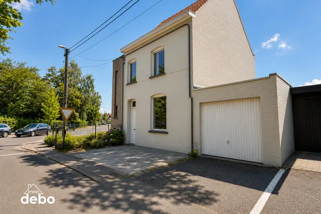 Woning te koop in Avelgem – 1/10