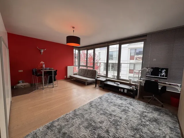 Appartement te huur in Ixelles – 1/9