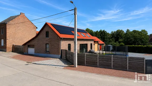 Woning te koop in Heers – 1/10
