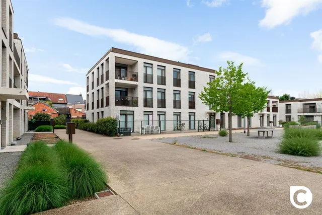Appartement à vendre à Kruibeke – 1/10